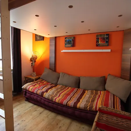 Old Kings Design Hostel *