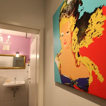 Hostel Old Kings Design *