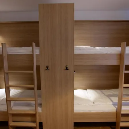 Hostel Old Kings Design