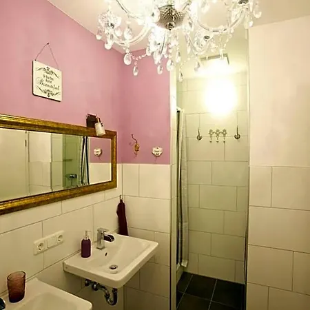 Hostel Old Kings Design